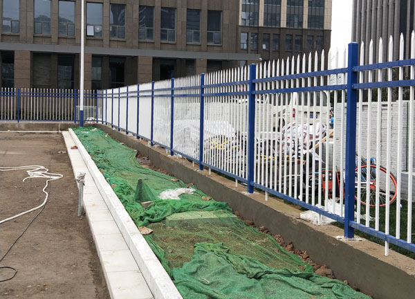 �\䓇����o�ڃr��